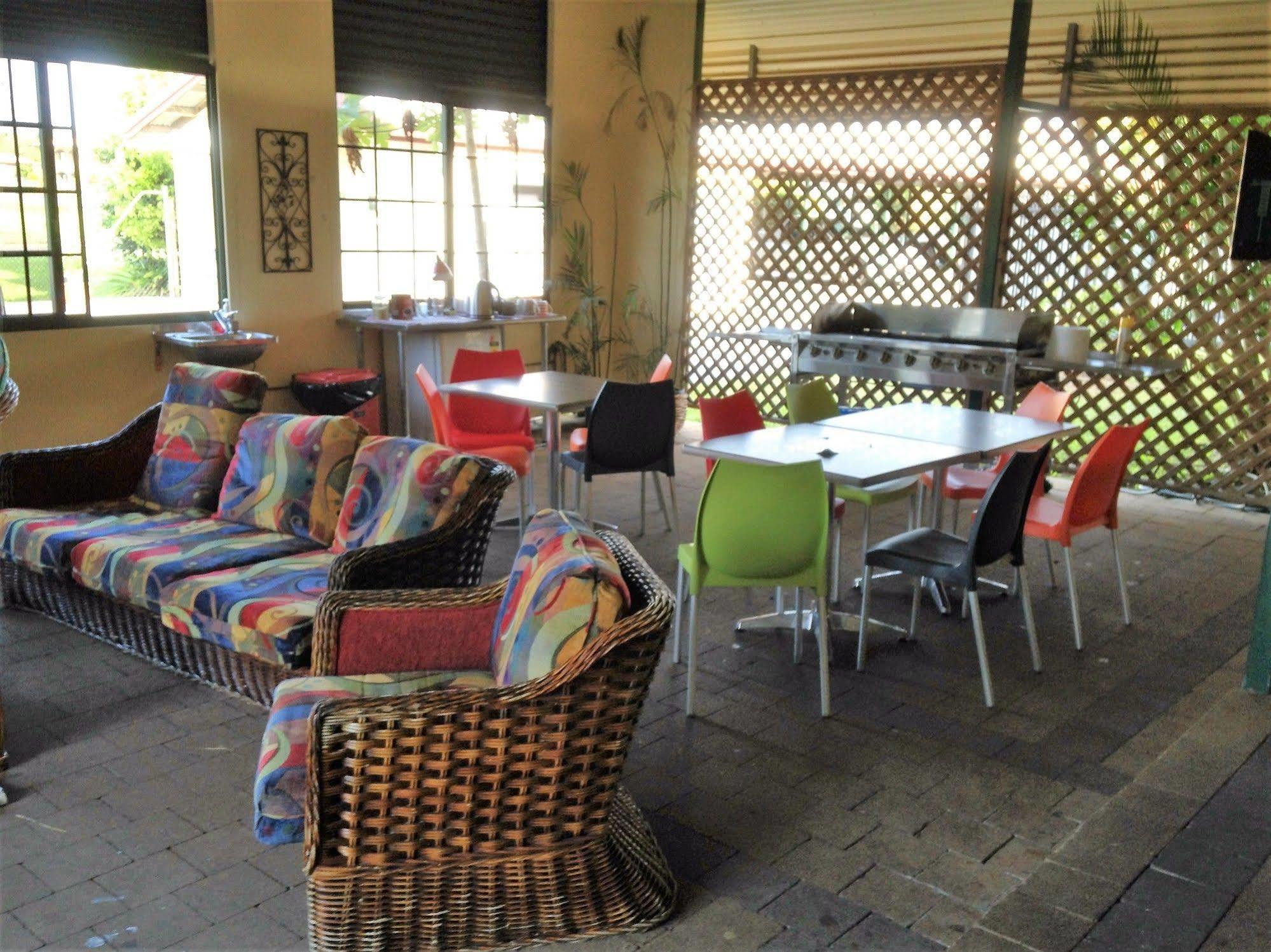 Tropical Lodge Innisfail Luaran gambar