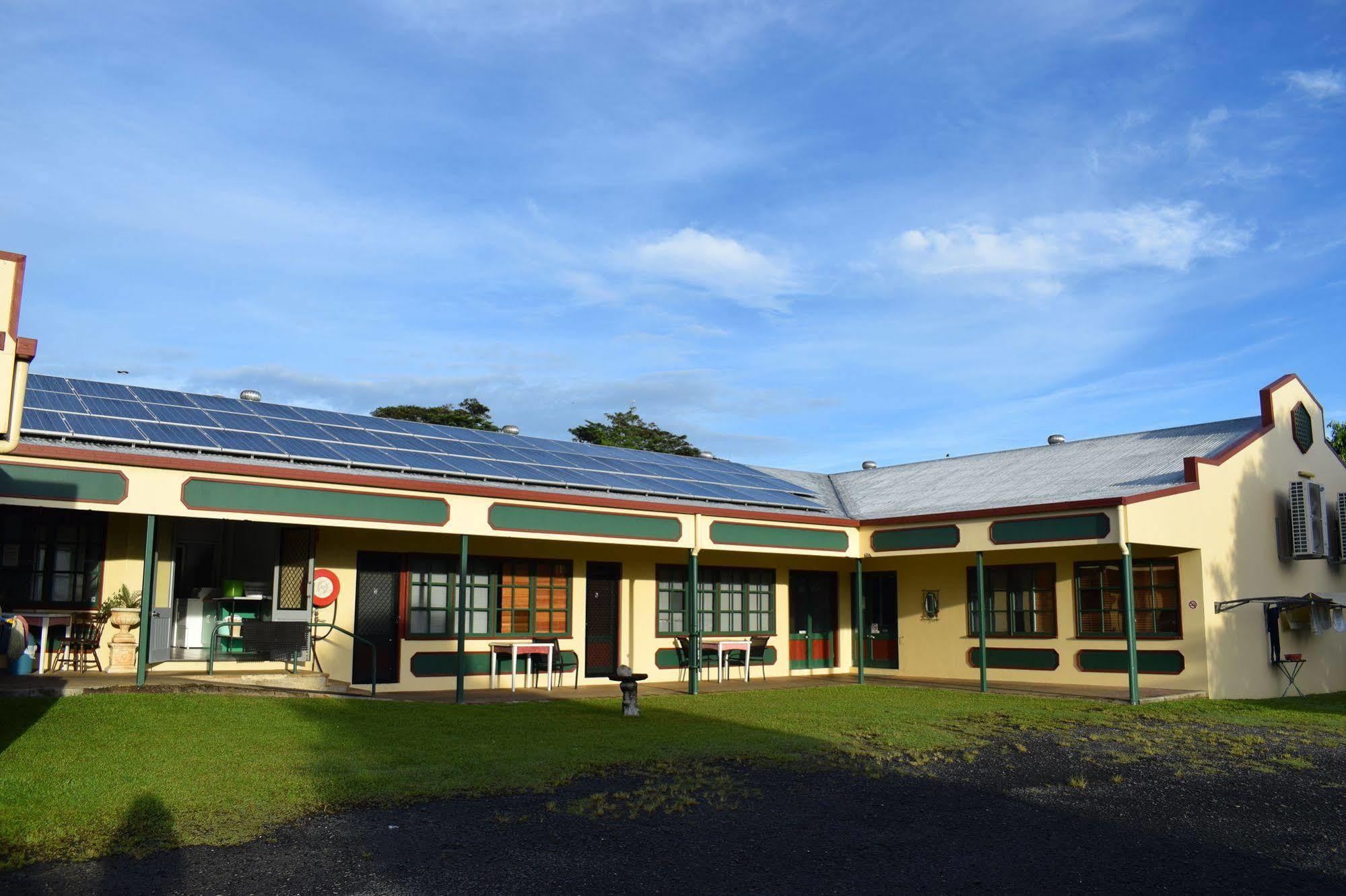 Tropical Lodge Innisfail Luaran gambar